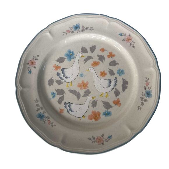 Vintage 1988 Country Classics Dinnerware Set Goose Floral 3pc Plates and Bowl - Picture 3 of 12